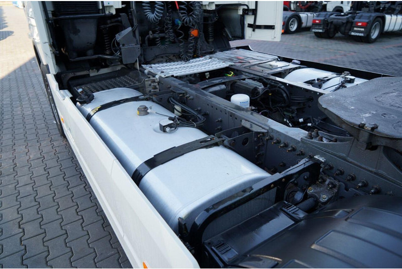 Sattelzugmaschine Volvo FH 500 / I-PARK COOL / I-SHIFT: das Bild 13 Sattelzugmaschine Volvo FH 500 / I-PARK COOL / I-SHIFT: das Bild 13