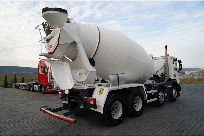 Scania P 410 / 8x4 / BETONOMIESZARKA / GRUSZKA / PUTZMEISTER / 9m3 / AU - Fahrmischer: das Bild 4 Scania P 410 / 8x4 / BETONOMIESZARKA / GRUSZKA / PUTZMEISTER / 9m3 / AU - Fahrmischer: das Bild 4