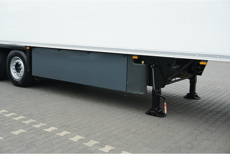 Kühlkoffer Auflieger Schmitz Cargobull CHŁODNIA / CARRIER VECTOR 1550: das Bild 15 Kühlkoffer Auflieger Schmitz Cargobull CHŁODNIA / CARRIER VECTOR 1550: das Bild 15