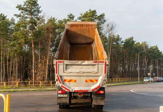 Tatra PHOENIX 8x8 Tipper - Kipper, Autokran: das Bild 4 Tatra PHOENIX 8x8 Tipper - Kipper, Autokran: das Bild 4