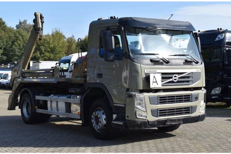 Volvo FM 330 BL - Meiller AK 12 LTD Absetzkipper - Absetzkipper: das Bild 2 Volvo FM 330 BL - Meiller AK 12 LTD Absetzkipper - Absetzkipper: das Bild 2