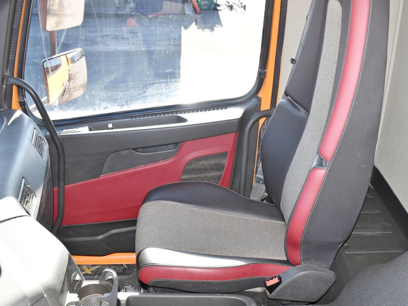Kipper Volvo FMX 460: das Bild 11