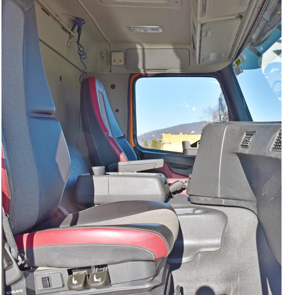 Kipper Volvo FMX 460: das Bild 12