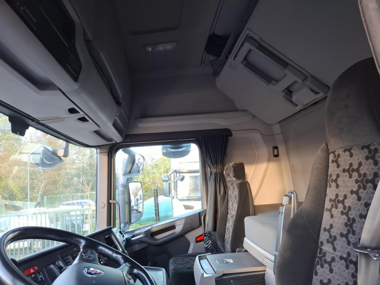 Sattelzugmaschine SCANIA SCANIA R500 CR20H: das Bild 13 Sattelzugmaschine SCANIA SCANIA R500 CR20H: das Bild 13