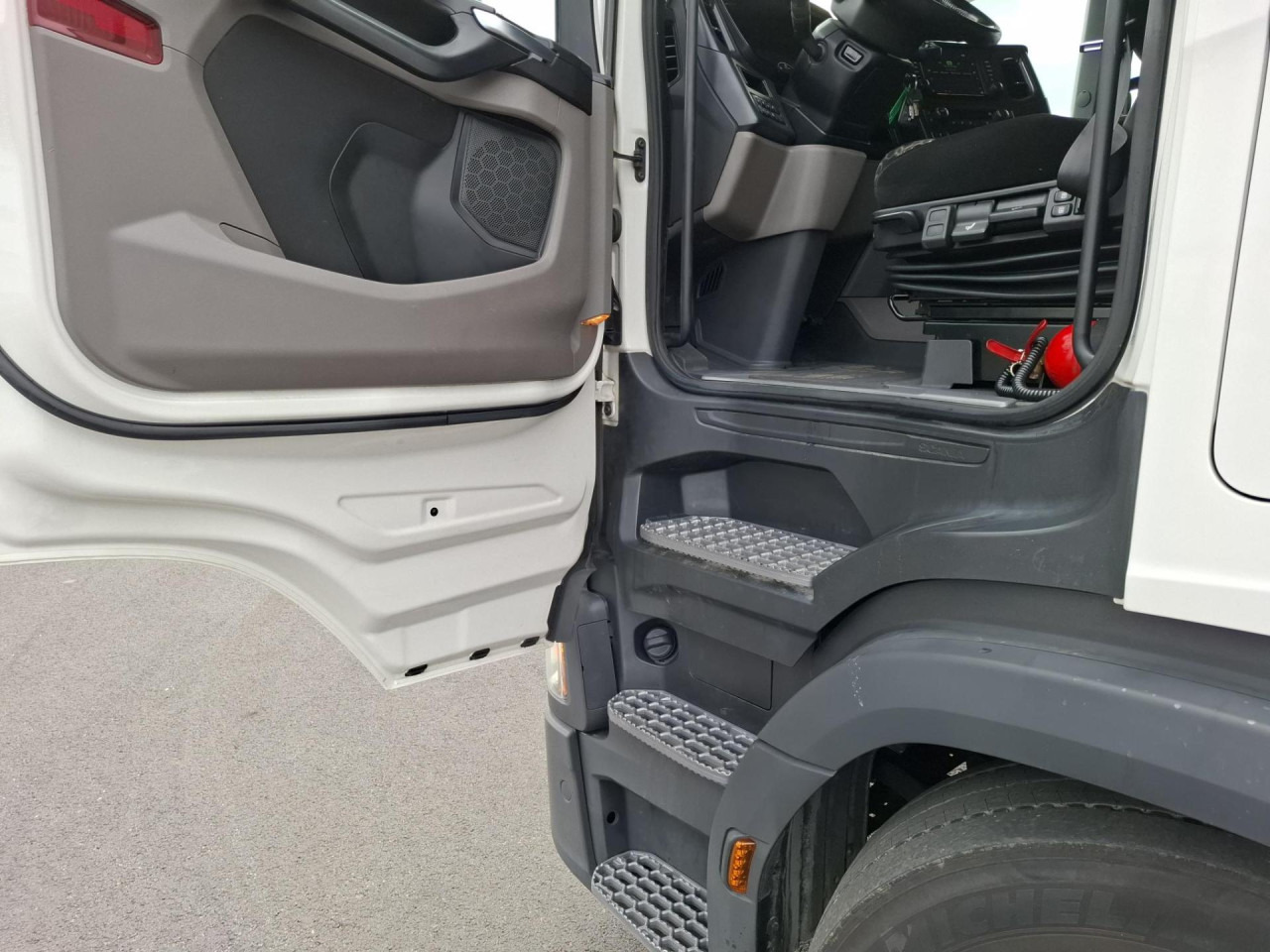 SCANIA SCANIA R500 CR20H - Sattelzugmaschine: das Bild 2 SCANIA SCANIA R500 CR20H - Sattelzugmaschine: das Bild 2