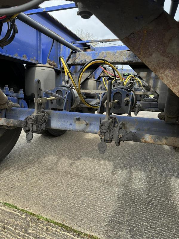 SDC Tri Axle Sliding Frame Skeletal - Container/ Wechselfahrgestell Auflieger: das Bild 3 SDC Tri Axle Sliding Frame Skeletal - Container/ Wechselfahrgestell Auflieger: das Bild 3