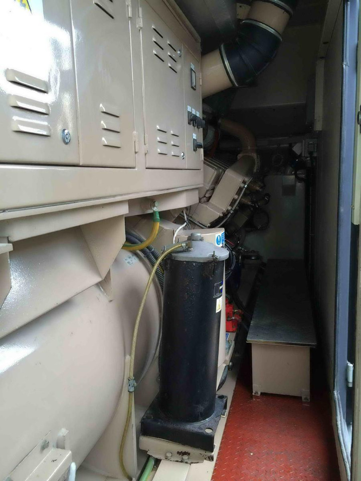 Stromgenerator Cummins Generator 1425 KVA powerd by KTA50-G3: das Bild 14