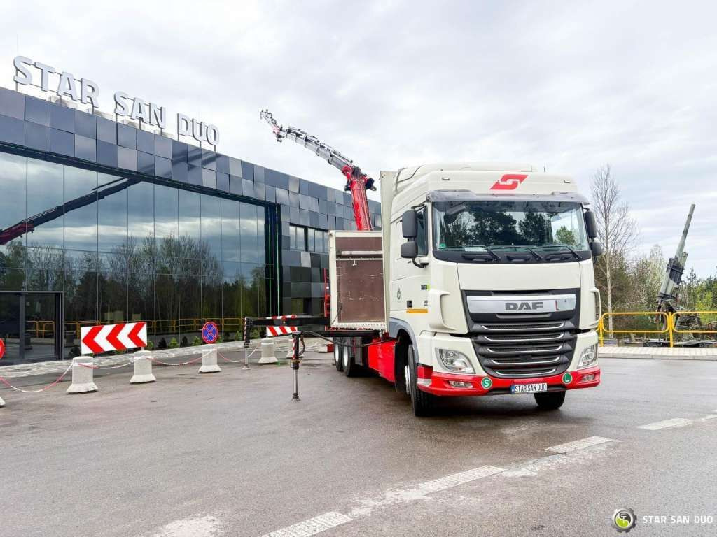 DAF XF 440 6x2 Fassi F365 FLY JIBCranePallet Grippe - Autokran: das Bild 2 DAF XF 440 6x2 Fassi F365 FLY JIBCranePallet Grippe - Autokran: das Bild 2