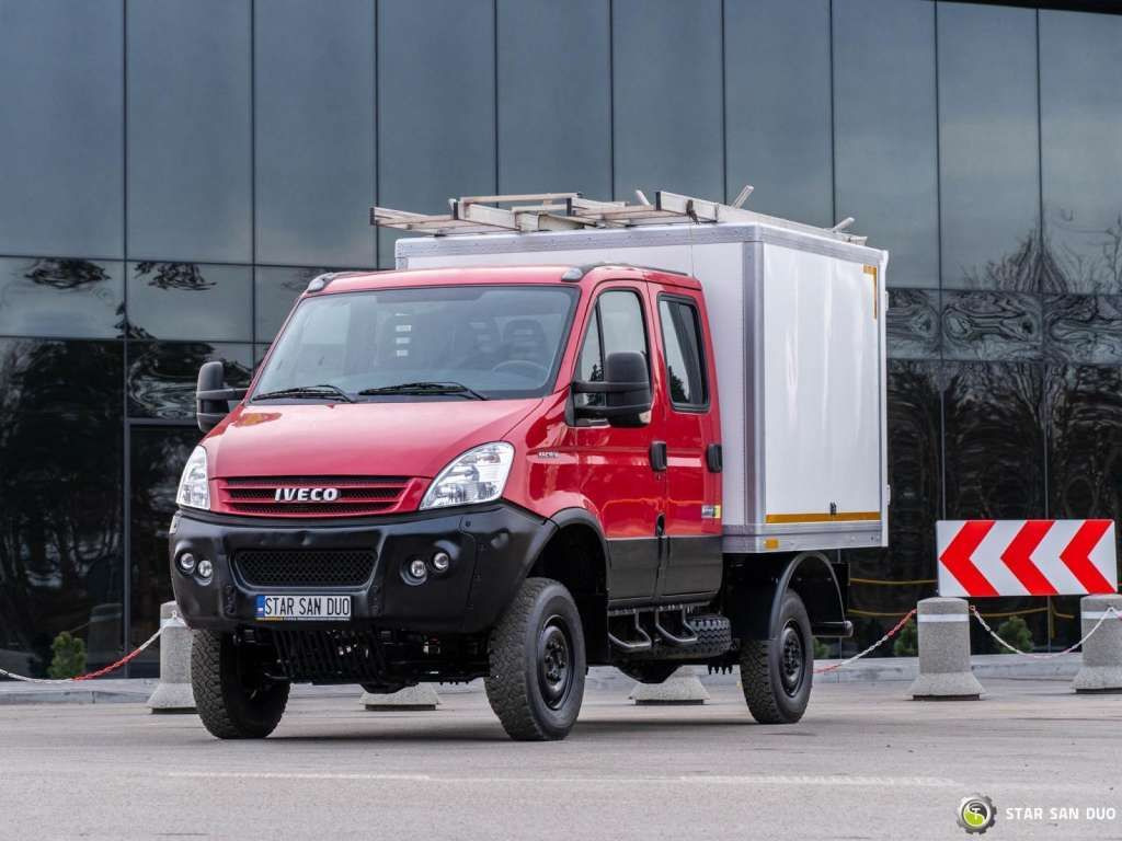 Iveco DAILY 4X4 OFFROAD CAMPER BOX DOKA Iveco DAILY 4X4 OFFROAD CAMPER BOX DOKA - Fahrgestell LKW: das Bild 1 Iveco DAILY 4X4 OFFROAD CAMPER BOX DOKA Iveco DAILY 4X4 OFFROAD CAMPER BOX DOKA - Fahrgestell LKW: das Bild 1