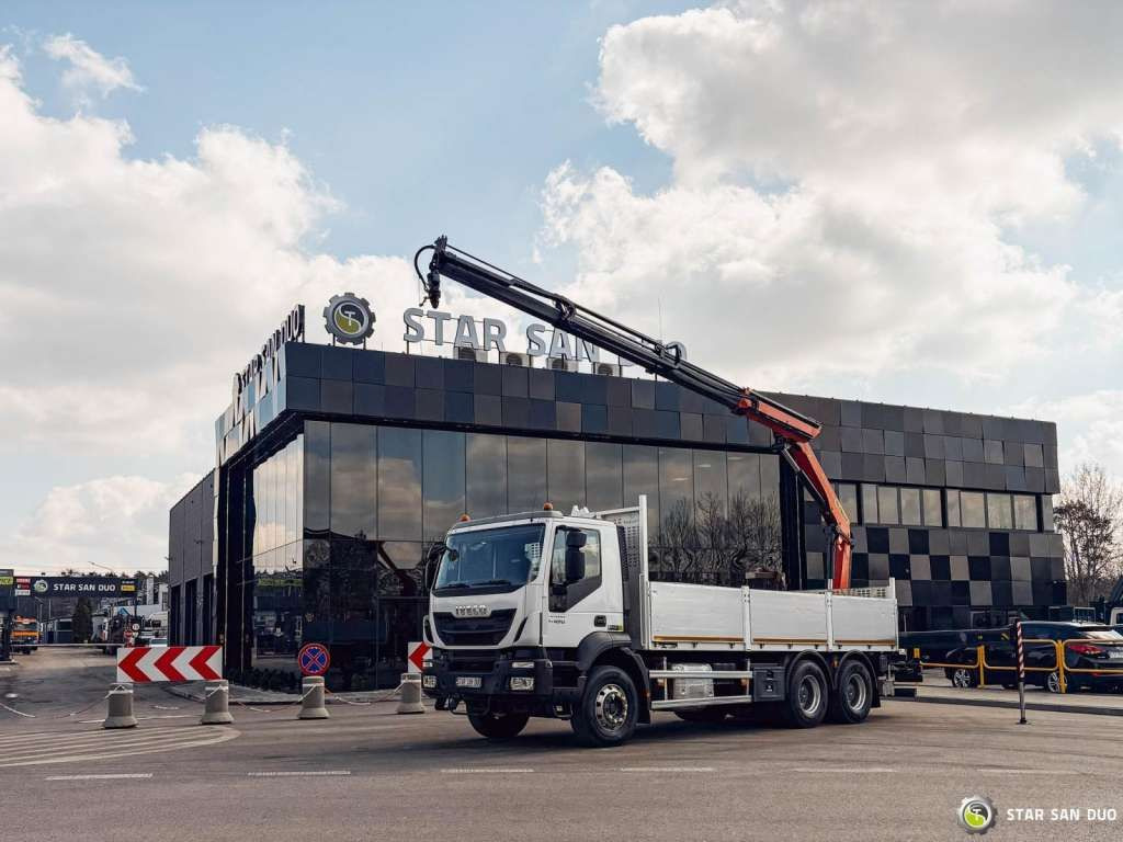 Iveco TRAKKER 450 6x4 PALFINGER PK 18502 SH Rotator - Autokran: das Bild 1 Iveco TRAKKER 450 6x4 PALFINGER PK 18502 SH Rotator - Autokran: das Bild 1