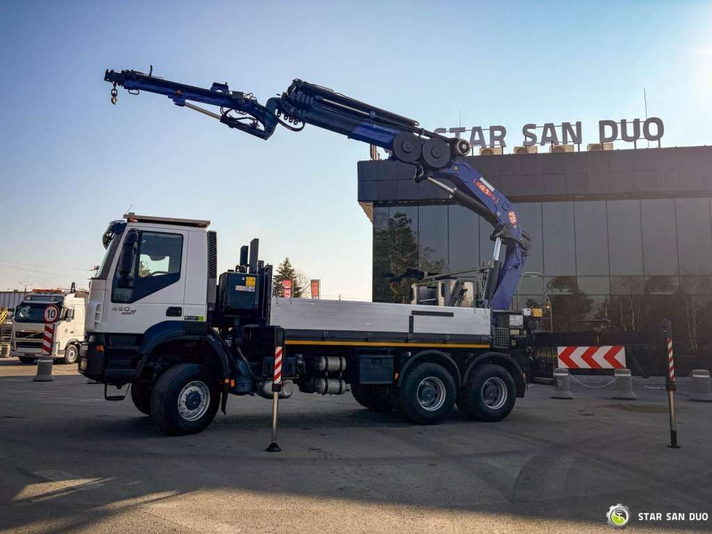 Iveco TRAKKER 450 6x6 PM41S FLY JIB Crane Kipper - Autokran: das Bild 5 Iveco TRAKKER 450 6x6 PM41S FLY JIB Crane Kipper - Autokran: das Bild 5