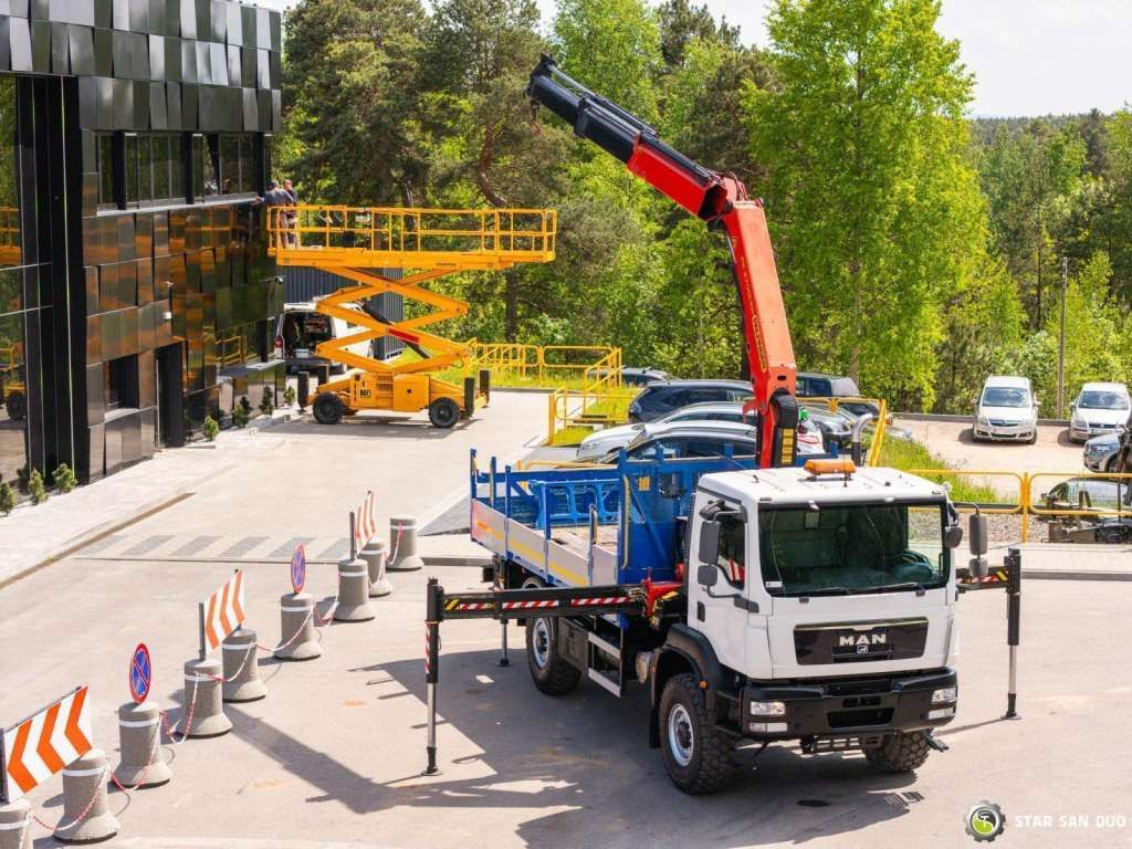MAN TGM 18 250 4x4 PALFINGER PK 27001 HDS Crane Kra - Kipper: das Bild 2 MAN TGM 18 250 4x4 PALFINGER PK 27001 HDS Crane Kra - Kipper: das Bild 2