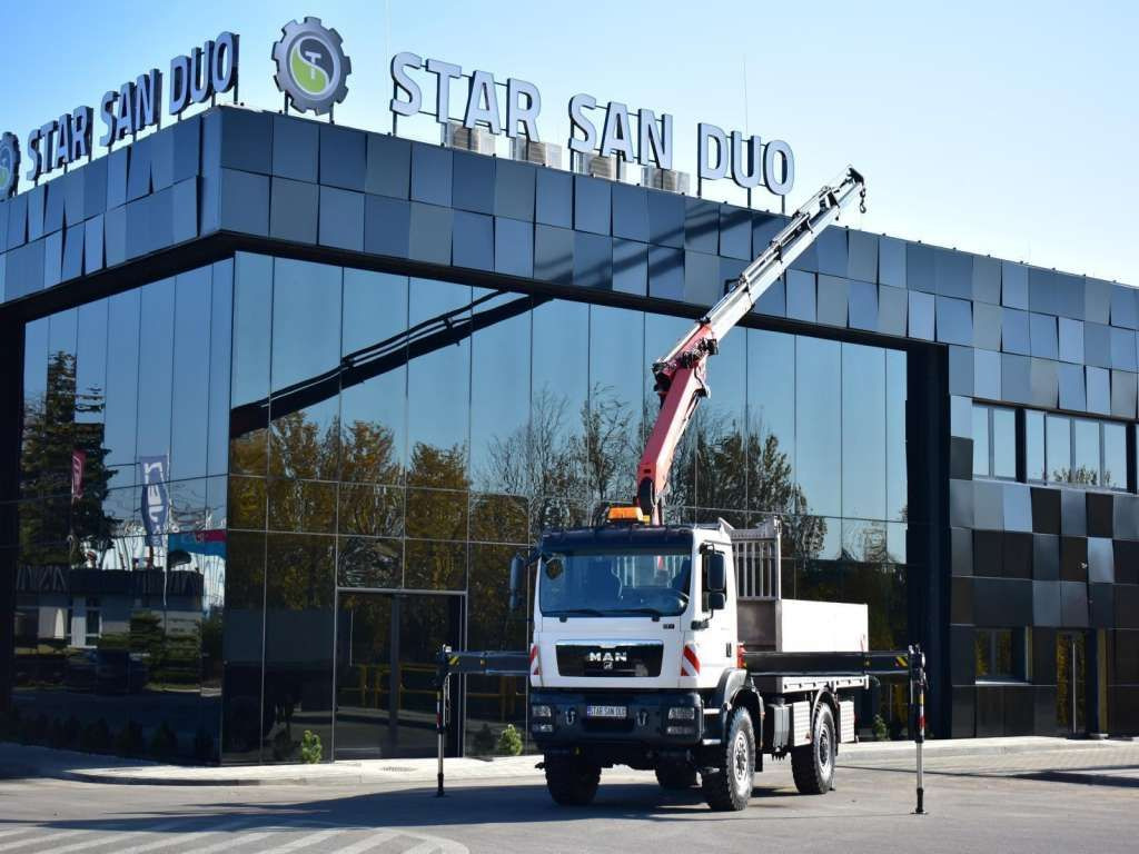 MAN TGM 18.340 4x4 PALFINGER PK 18002 CRANE WINCH MAN TGM 18.340 4x4 PALFINGER PK 18002 CRANE WINCH - Autokran, Pritsche LKW: das Bild 4 MAN TGM 18.340 4x4 PALFINGER PK 18002 CRANE WINCH MAN TGM 18.340 4x4 PALFINGER PK 18002 CRANE WINCH - Autokran, Pritsche LKW: das Bild 4