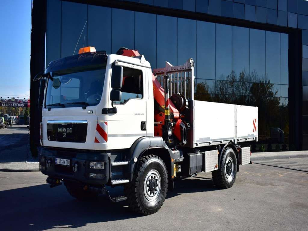 MAN TGM 18.340 4x4 PALFINGER PK 18002 CRANE WINCH MAN TGM 18.340 4x4 PALFINGER PK 18002 CRANE WINCH - Autokran, Pritsche LKW: das Bild 2 MAN TGM 18.340 4x4 PALFINGER PK 18002 CRANE WINCH MAN TGM 18.340 4x4 PALFINGER PK 18002 CRANE WINCH - Autokran, Pritsche LKW: das Bild 2