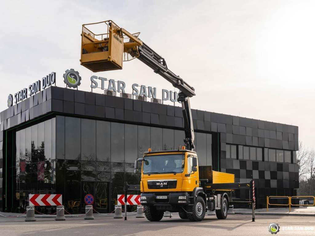 MAN TGM 18.340 4x4 PALFINGER PK 20002 CRANE BASKET MAN TGM 18.340 4x4 PALFINGER PK 20002 CRANE BASKET - Autokran, Pritsche LKW: das Bild 3 MAN TGM 18.340 4x4 PALFINGER PK 20002 CRANE BASKET MAN TGM 18.340 4x4 PALFINGER PK 20002 CRANE BASKET - Autokran, Pritsche LKW: das Bild 3