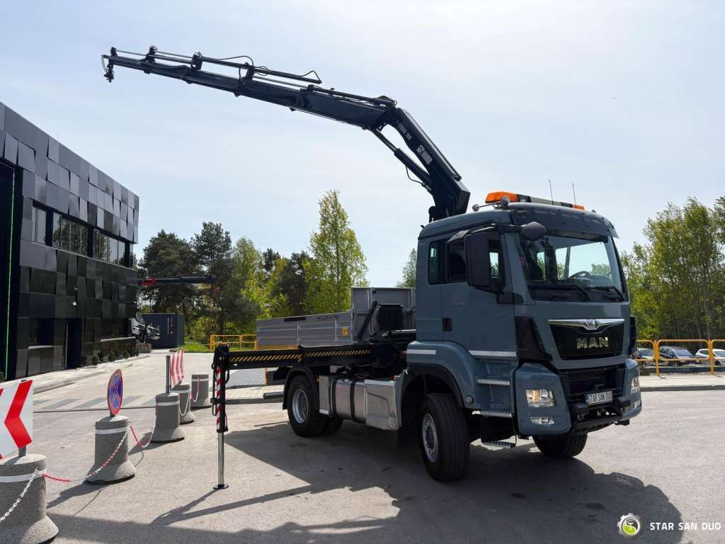 MAN TGS 18.480 4x4 HIAB 188 E-4 CRANE KIPPER EURO 6 MAN TGS 18.480 4x4 HIAB 188 E-4 CRANE KIPPER EURO 6 - Kipper: das Bild 5 MAN TGS 18.480 4x4 HIAB 188 E-4 CRANE KIPPER EURO 6 MAN TGS 18.480 4x4 HIAB 188 E-4 CRANE KIPPER EURO 6 - Kipper: das Bild 5