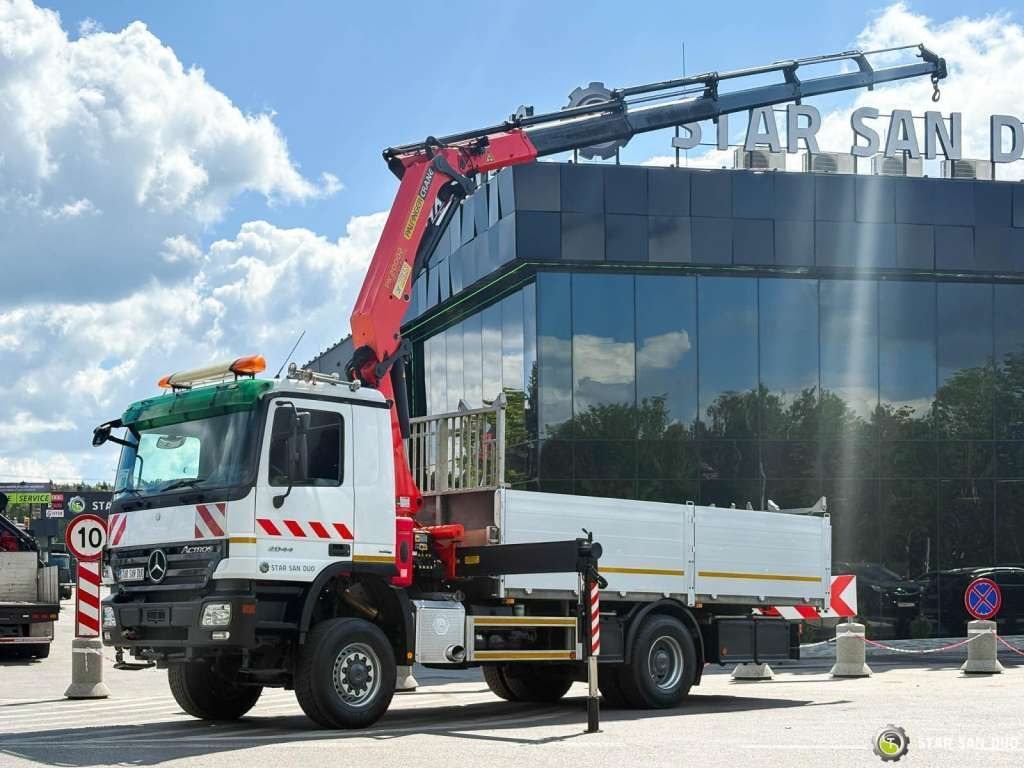 Mercedes-Benz ACTROS 2044A 4x4 Palfinger PK 20002 hds Crane - Autokran: das Bild 3 Mercedes-Benz ACTROS 2044A 4x4 Palfinger PK 20002 hds Crane - Autokran: das Bild 3