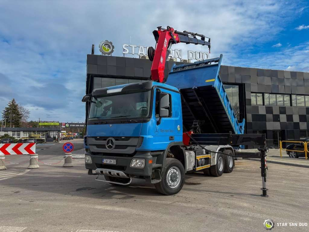 Mercedes-Benz ACTROS 3341 6x6 HMF 4220 K4 CRANE KIPPER - Kipper: das Bild 5 Mercedes-Benz ACTROS 3341 6x6 HMF 4220 K4 CRANE KIPPER - Kipper: das Bild 5