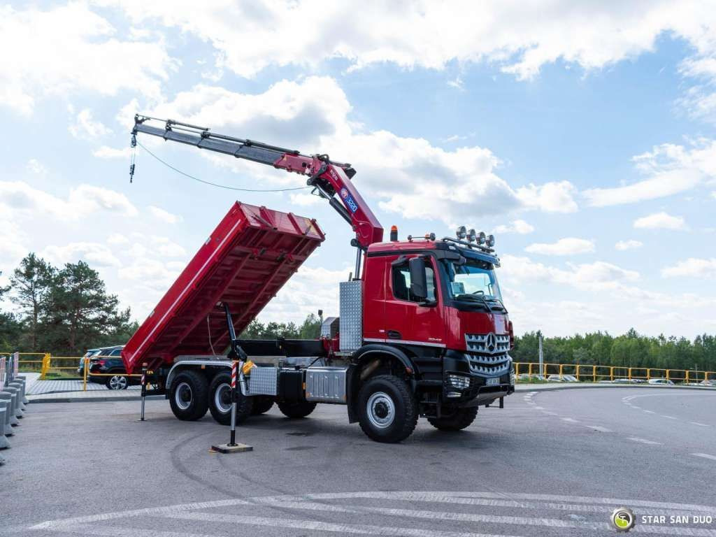 Mercedes-Benz AROCS 3345 6x6 HMF 3220 Winch Crane tipper - Autokran: das Bild 5 Mercedes-Benz AROCS 3345 6x6 HMF 3220 Winch Crane tipper - Autokran: das Bild 5