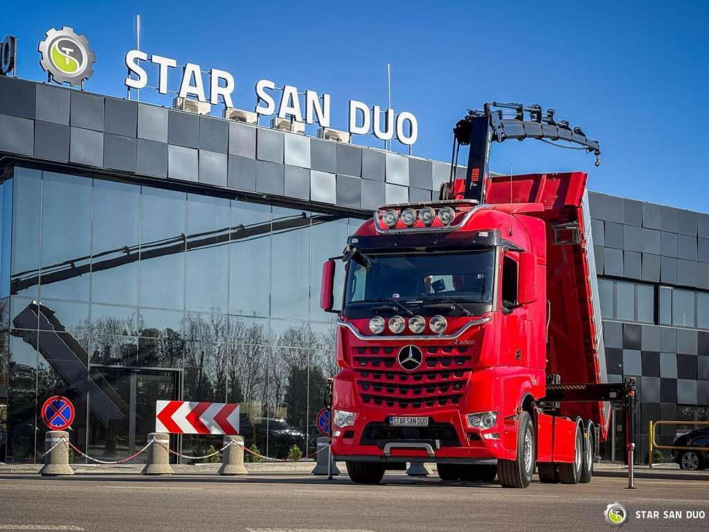 Mercedes-Benz AROCS 3358L 6x4 HIAB 192X-HIPRO E-6 Crane Kippe - Kipper: das Bild 4 Mercedes-Benz AROCS 3358L 6x4 HIAB 192X-HIPRO E-6 Crane Kippe - Kipper: das Bild 4