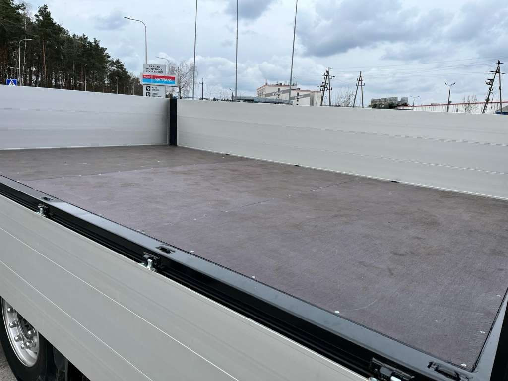 Mercedes-Benz Actros 6x2 HMF 3220 K7 Crane Mercedes-Benz Actros 6x2 HMF 3220 K7 Crane - Autokran, Pritsche LKW: das Bild 4 Mercedes-Benz Actros 6x2 HMF 3220 K7 Crane Mercedes-Benz Actros 6x2 HMF 3220 K7 Crane - Autokran, Pritsche LKW: das Bild 4