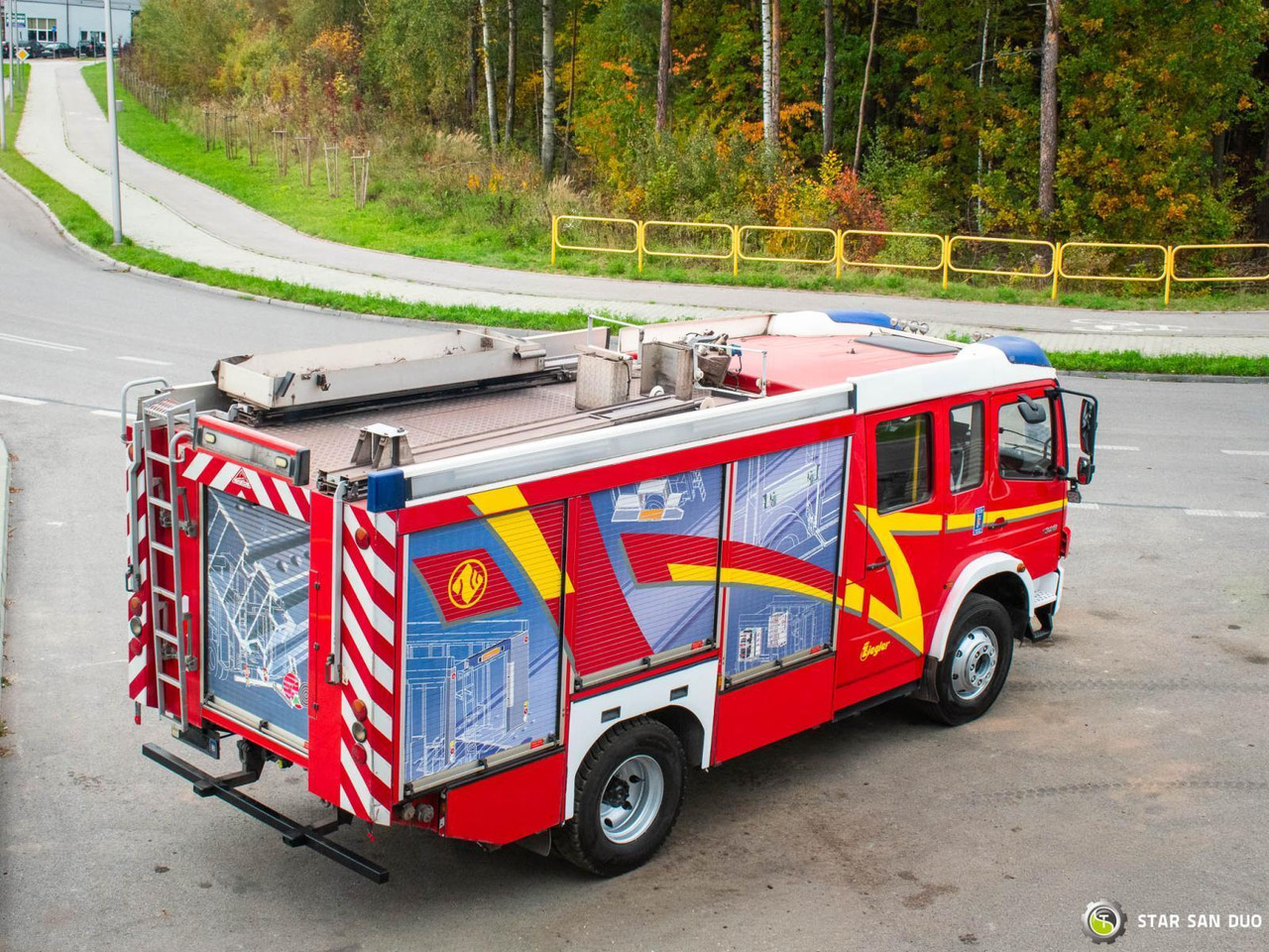 - Feuerwehrfahrzeug: das Bild 3 - Feuerwehrfahrzeug: das Bild 3