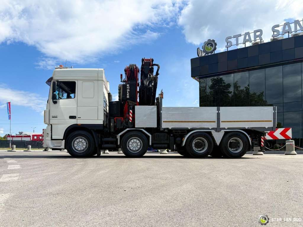 Sattelzugmaschine DAF  XF 105.510 8x4 FASSI F800 XP Crane Fifth wheel: das Bild 13