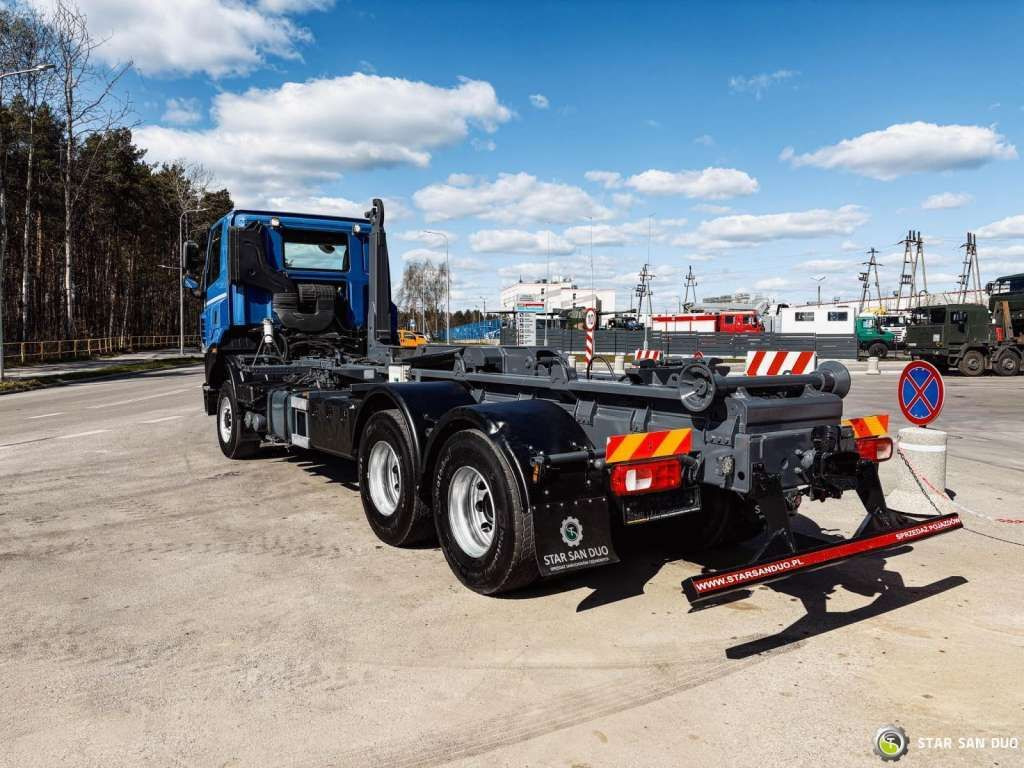 Tatra T158 PHOENIX 6x6 Euro 6 - Fahrgestell LKW: das Bild 5 Tatra T158 PHOENIX 6x6 Euro 6 - Fahrgestell LKW: das Bild 5