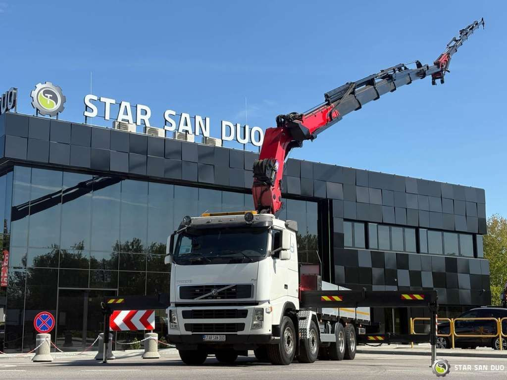 Volvo FH 520 8x4 HMF THOR K6 Fly Jib Euro 4 Winch - Autokran: das Bild 1 Volvo FH 520 8x4 HMF THOR K6 Fly Jib Euro 4 Winch - Autokran: das Bild 1