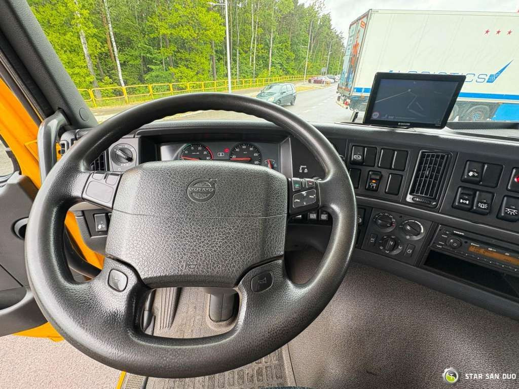 Autokran Volvo  FM 460 6x4x4 HMF 3220 Crane HDS: das Bild 15