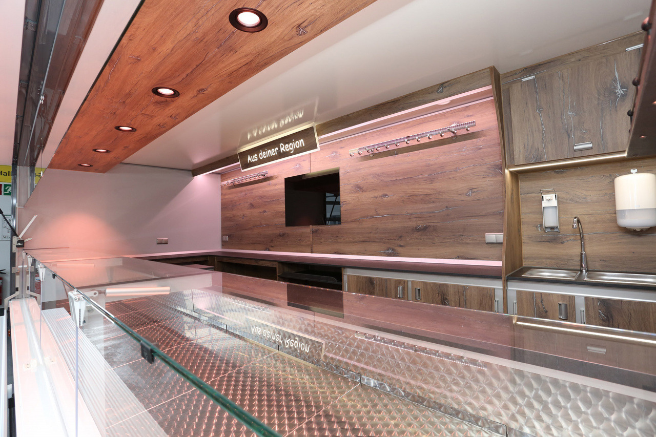 Verkaufsanhänger BORCO HÖHNS - Verkaufsanhänger: das Bild 5 Verkaufsanhänger BORCO HÖHNS - Verkaufsanhänger: das Bild 5