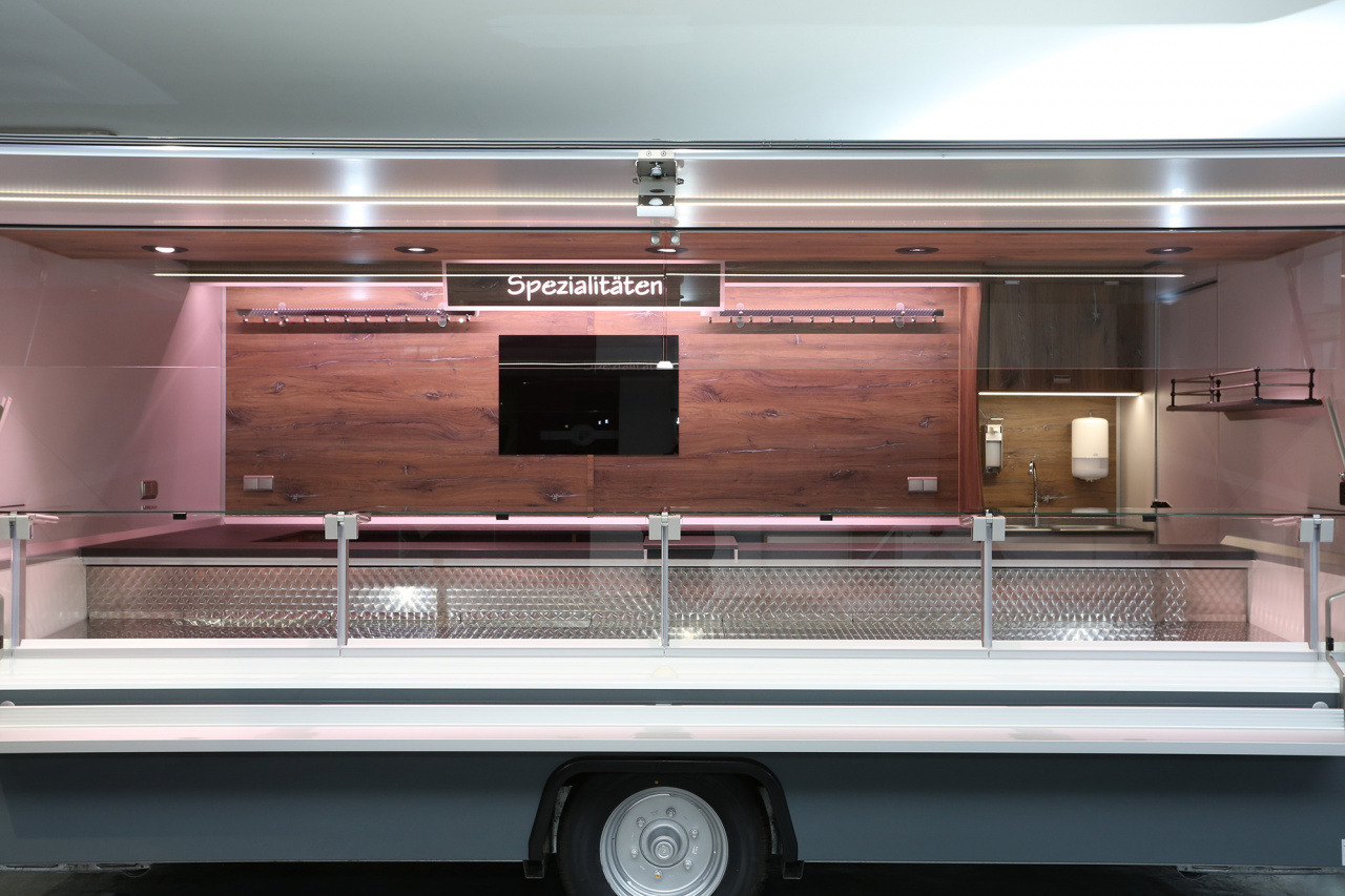 Verkaufsanhänger BORCO HÖHNS - Verkaufsanhänger: das Bild 2 Verkaufsanhänger BORCO HÖHNS - Verkaufsanhänger: das Bild 2