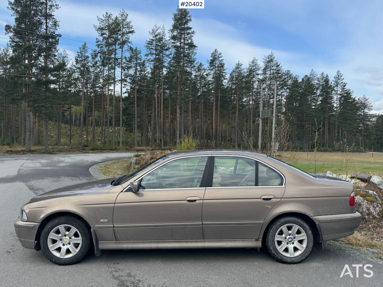 BMW 5-SERIE - PKW: das Bild 2 BMW 5-SERIE - PKW: das Bild 2