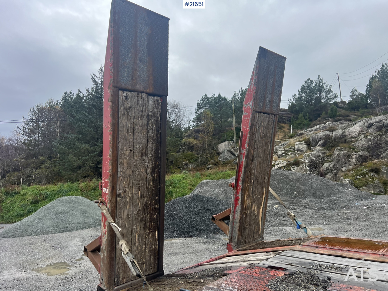 Damm 3 akslet maskinhenger m/ hydrauliske kjørebroer - Autotransporter Anhänger: das Bild 5 Damm 3 akslet maskinhenger m/ hydrauliske kjørebroer - Autotransporter Anhänger: das Bild 5