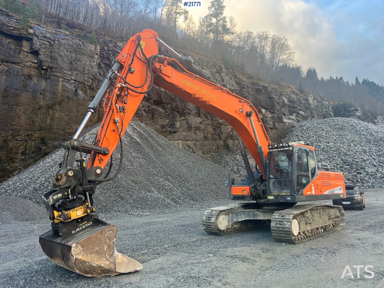 Doosan Dx300lc-5 Gravemaskin m/ rototilt og pusseskuffe - Bagger: das Bild 2 Doosan Dx300lc-5 Gravemaskin m/ rototilt og pusseskuffe - Bagger: das Bild 2