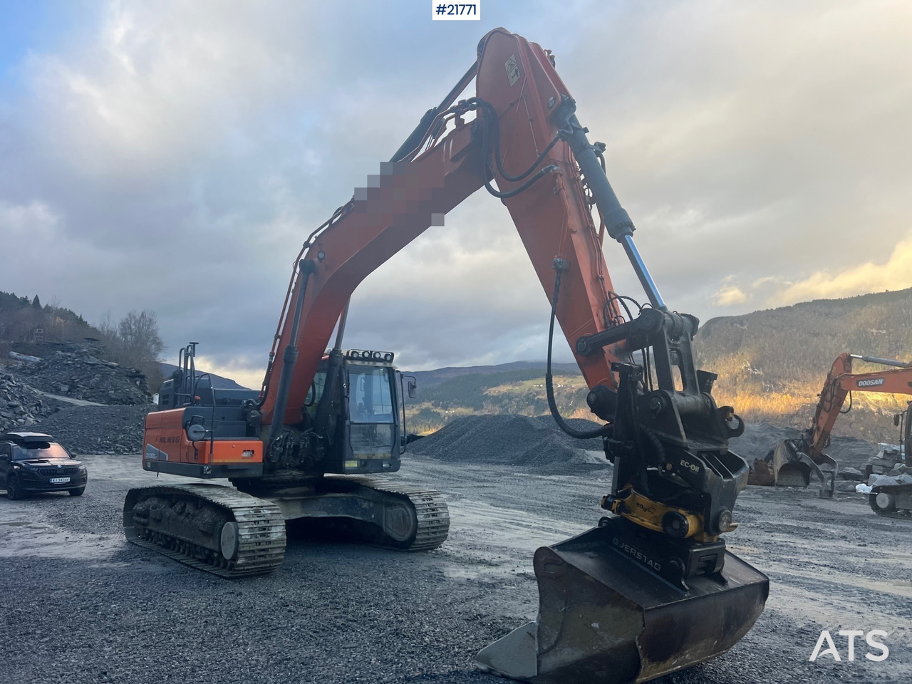 Doosan Dx300lc-5 Gravemaskin m/ rototilt og pusseskuffe - Bagger: das Bild 5 Doosan Dx300lc-5 Gravemaskin m/ rototilt og pusseskuffe - Bagger: das Bild 5