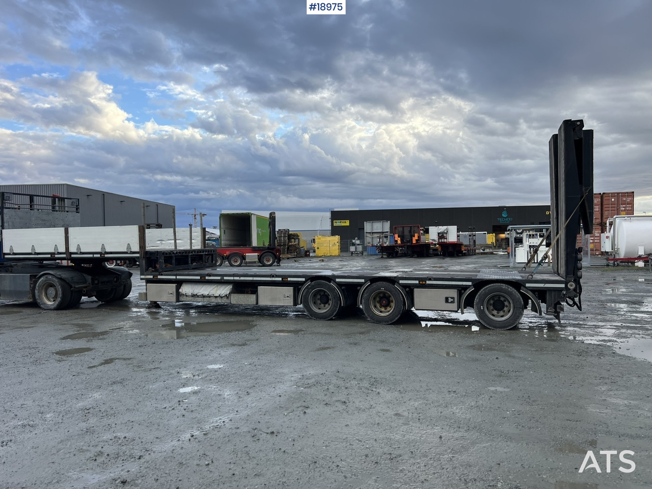 HRD Maskinsemi - Autotransporter Auflieger: das Bild 2 HRD Maskinsemi - Autotransporter Auflieger: das Bild 2