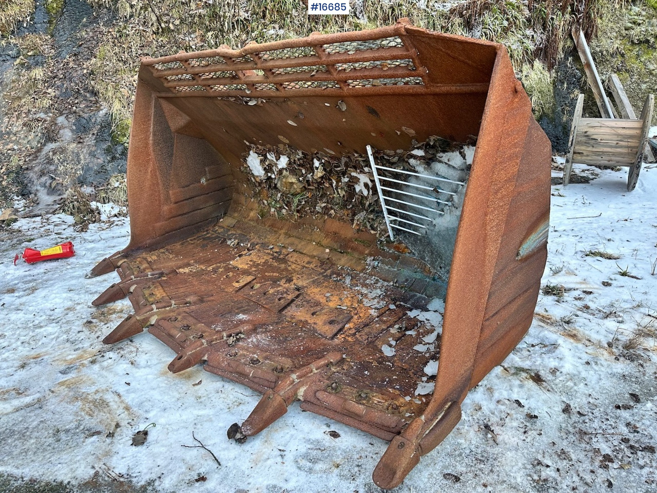 Hjullasterskuffe m/ Volvo BM feste - Ladeschaufel für Baumaschine: das Bild 1 Hjullasterskuffe m/ Volvo BM feste - Ladeschaufel für Baumaschine: das Bild 1