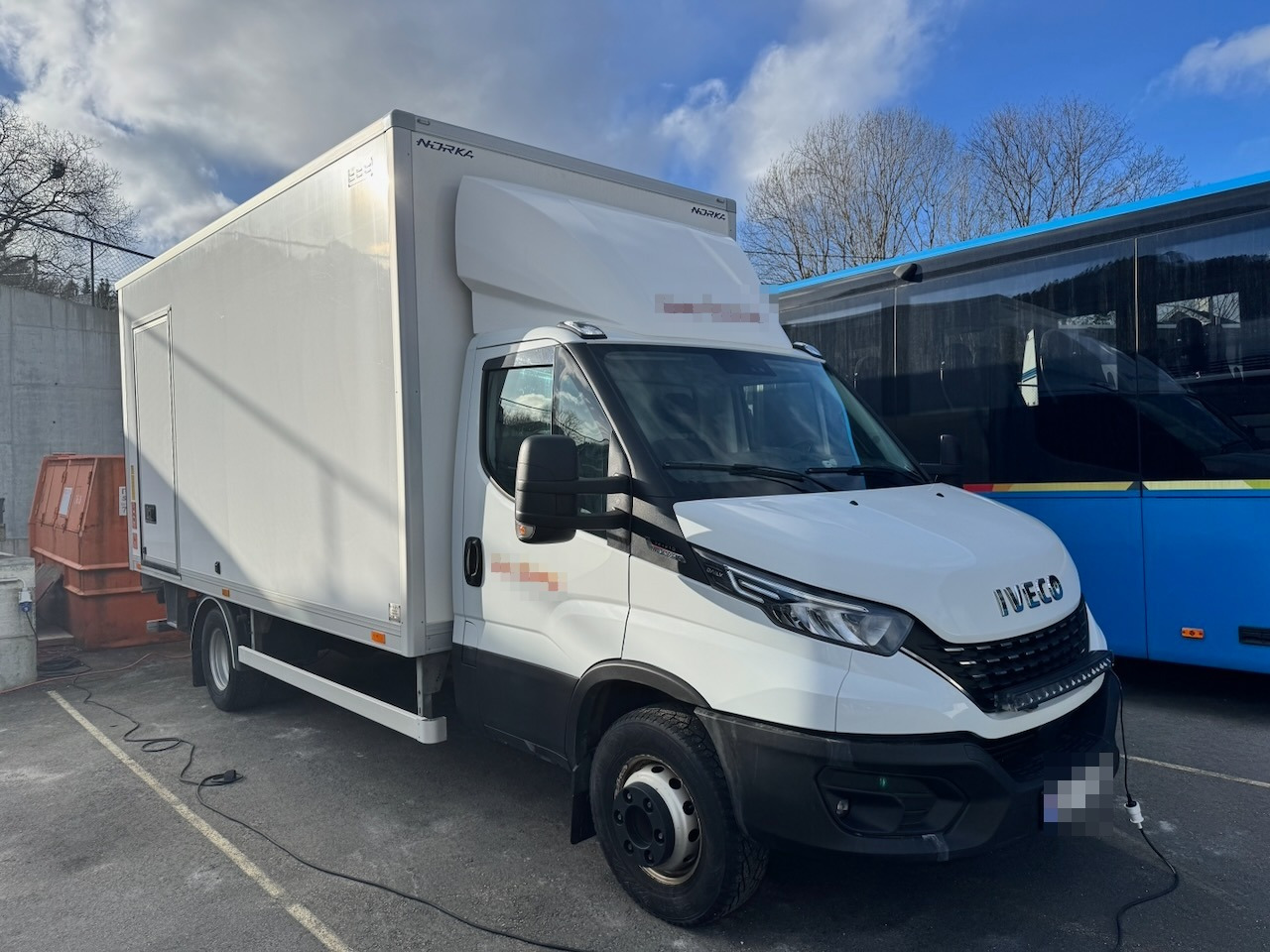 Iveco 70C21 - Koffer LKW: das Bild 1 Iveco 70C21 - Koffer LKW: das Bild 1
