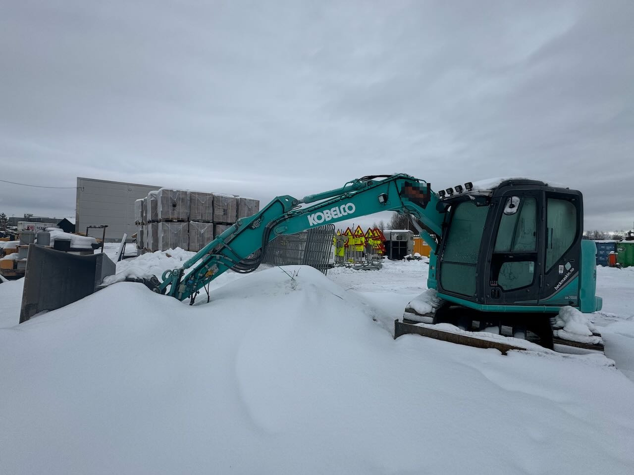 Kobelco SK75SR-3E - Bagger: das Bild 2 Kobelco SK75SR-3E - Bagger: das Bild 2