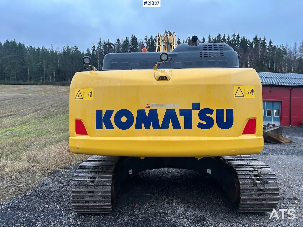 Komatsu PC240LC-11E0 Beltegraver m/ Rotortilt og Pusseskuffe - Kettenbagger: das Bild 4 Komatsu PC240LC-11E0 Beltegraver m/ Rotortilt og Pusseskuffe - Kettenbagger: das Bild 4