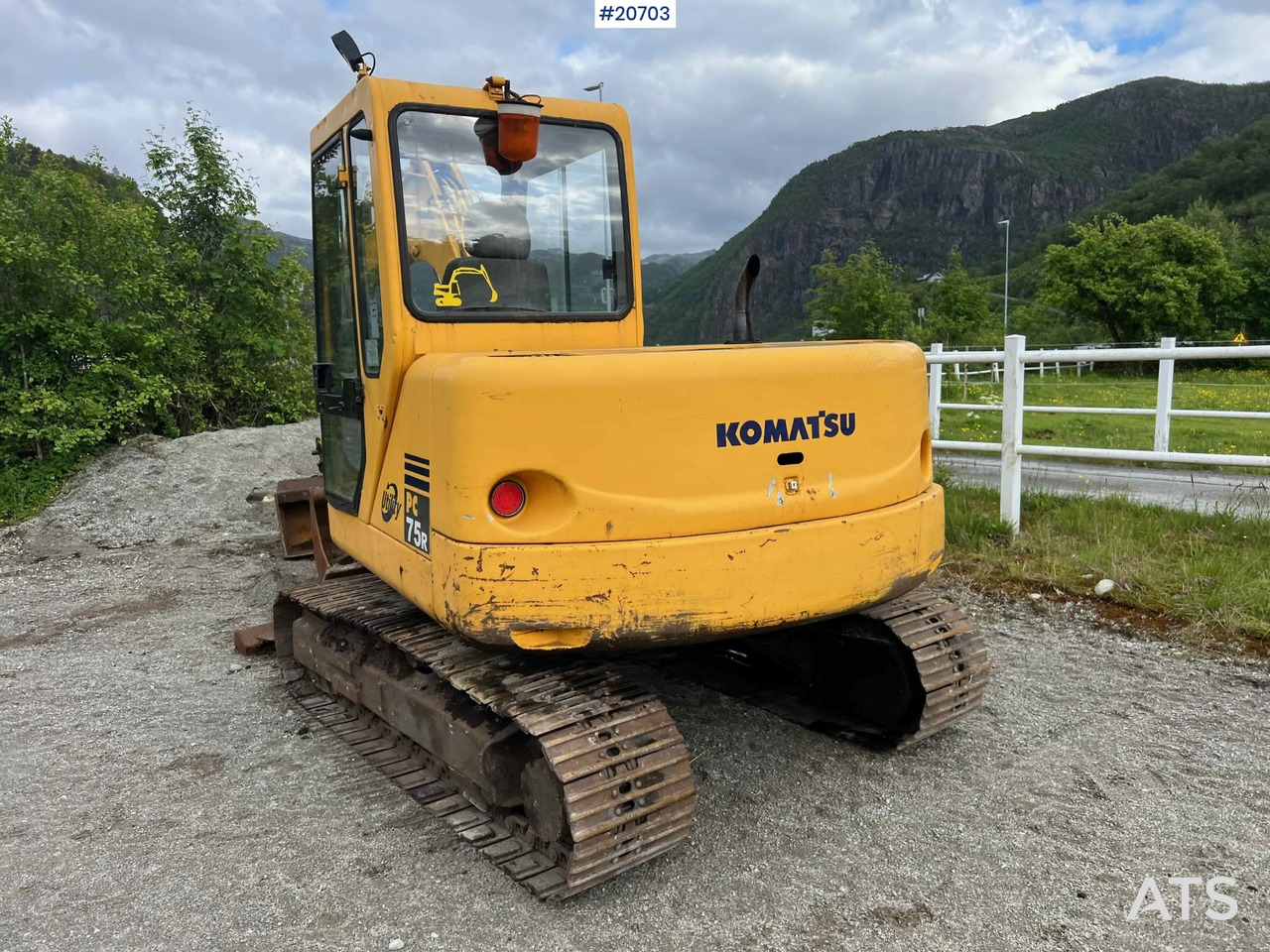 Bagger Komatsu PC75: das Bild 20