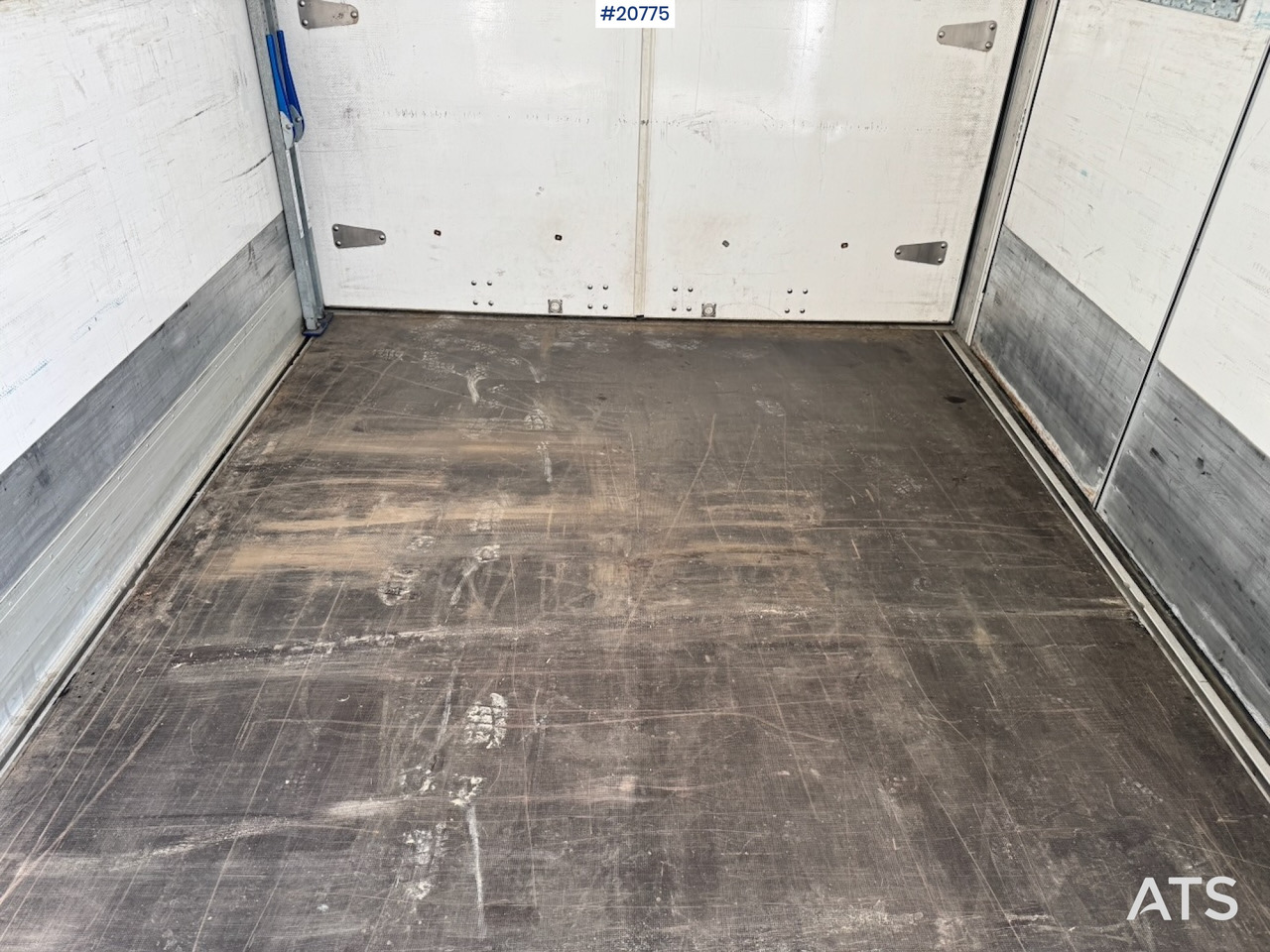 Koffer LKW Mercedes Actros: das Bild 23