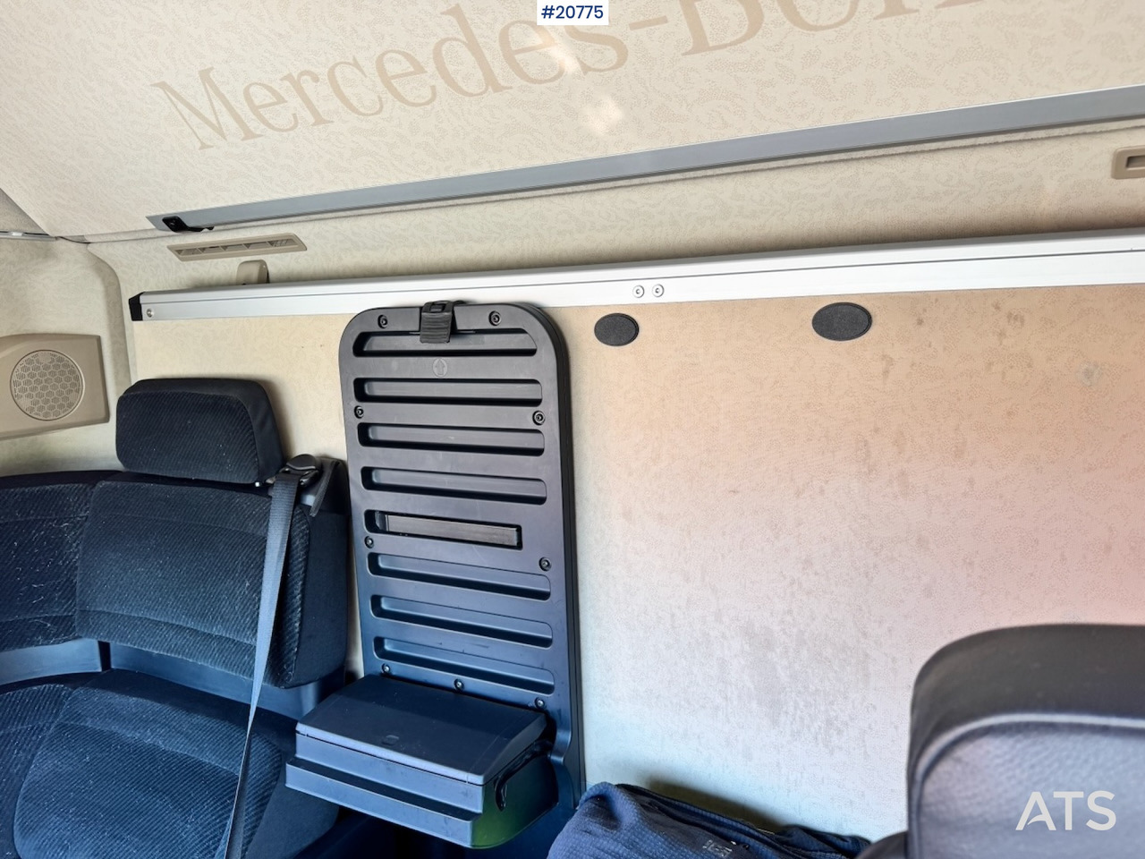 Koffer LKW Mercedes Actros: das Bild 41