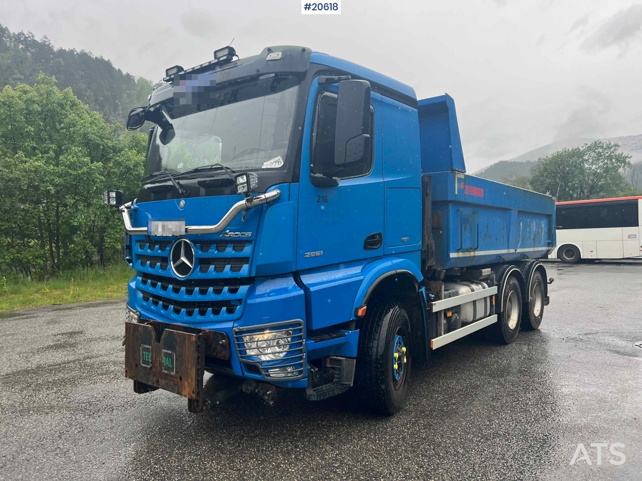 Mercedes Arocs 2651 - Kipper: das Bild 4 Mercedes Arocs 2651 - Kipper: das Bild 4