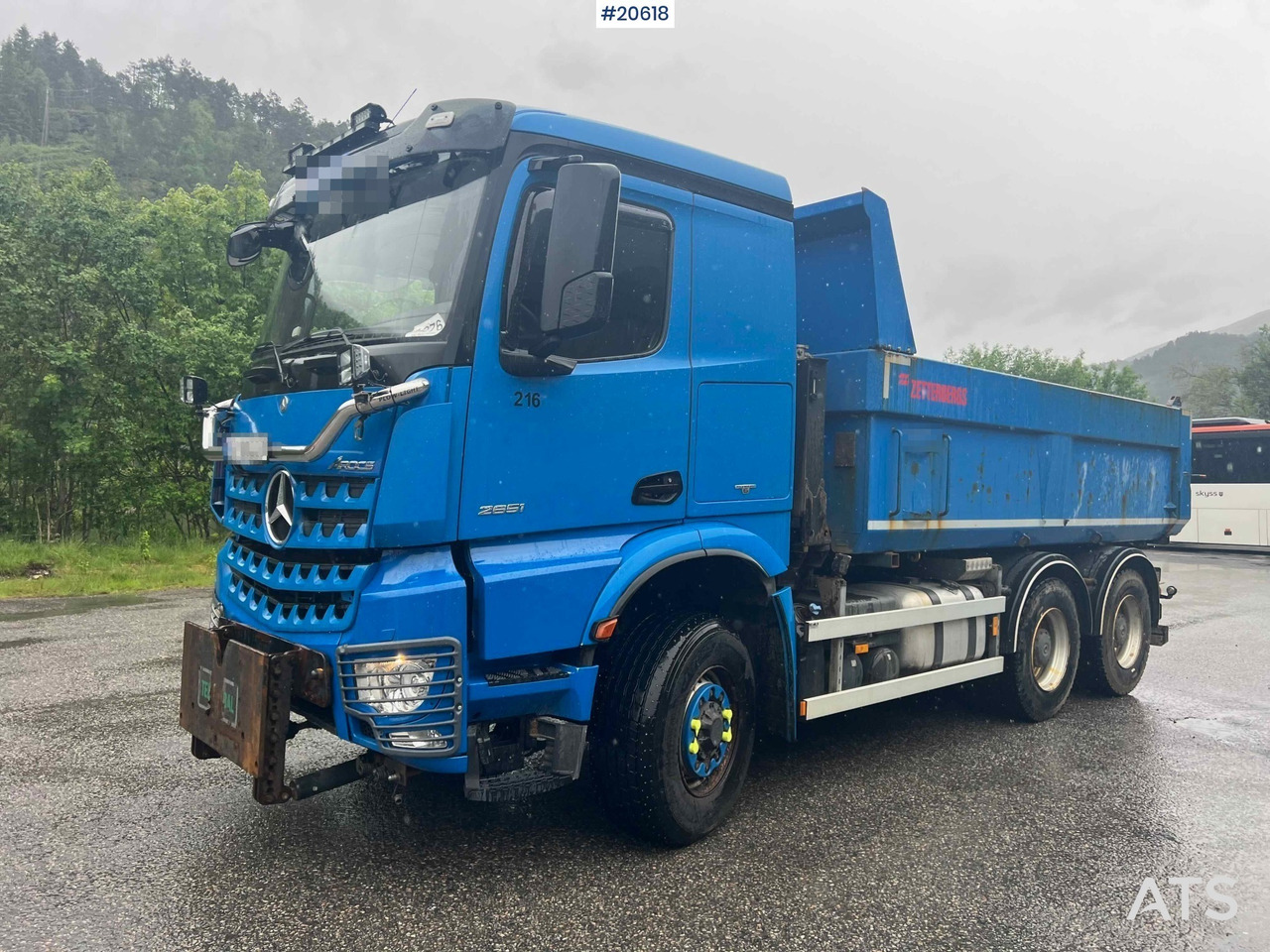 Mercedes Arocs 2651 - Kipper: das Bild 3 Mercedes Arocs 2651 - Kipper: das Bild 3