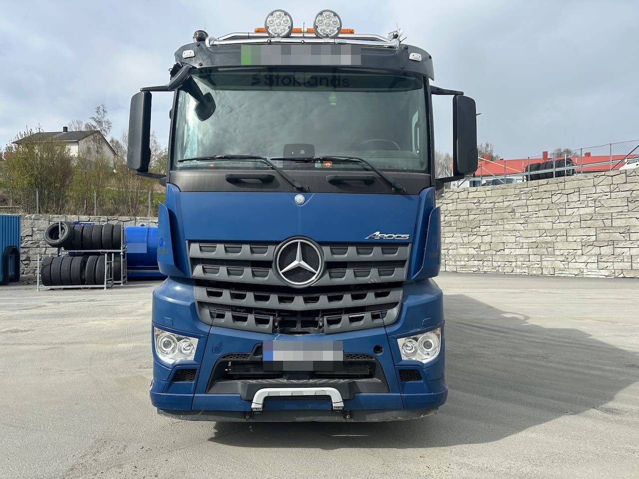 Mercedes Arocs - Saug-/ Spülfahrzeug: das Bild 2 Mercedes Arocs - Saug-/ Spülfahrzeug: das Bild 2