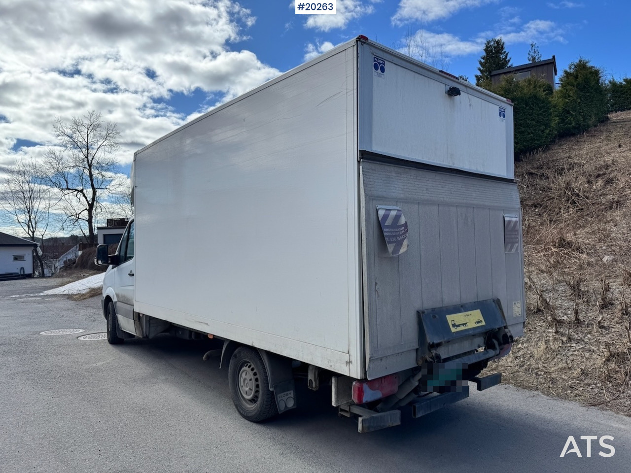 Mercedes Sprinter 8 Pallers - Koffer Transporter: das Bild 3 Mercedes Sprinter 8 Pallers - Koffer Transporter: das Bild 3