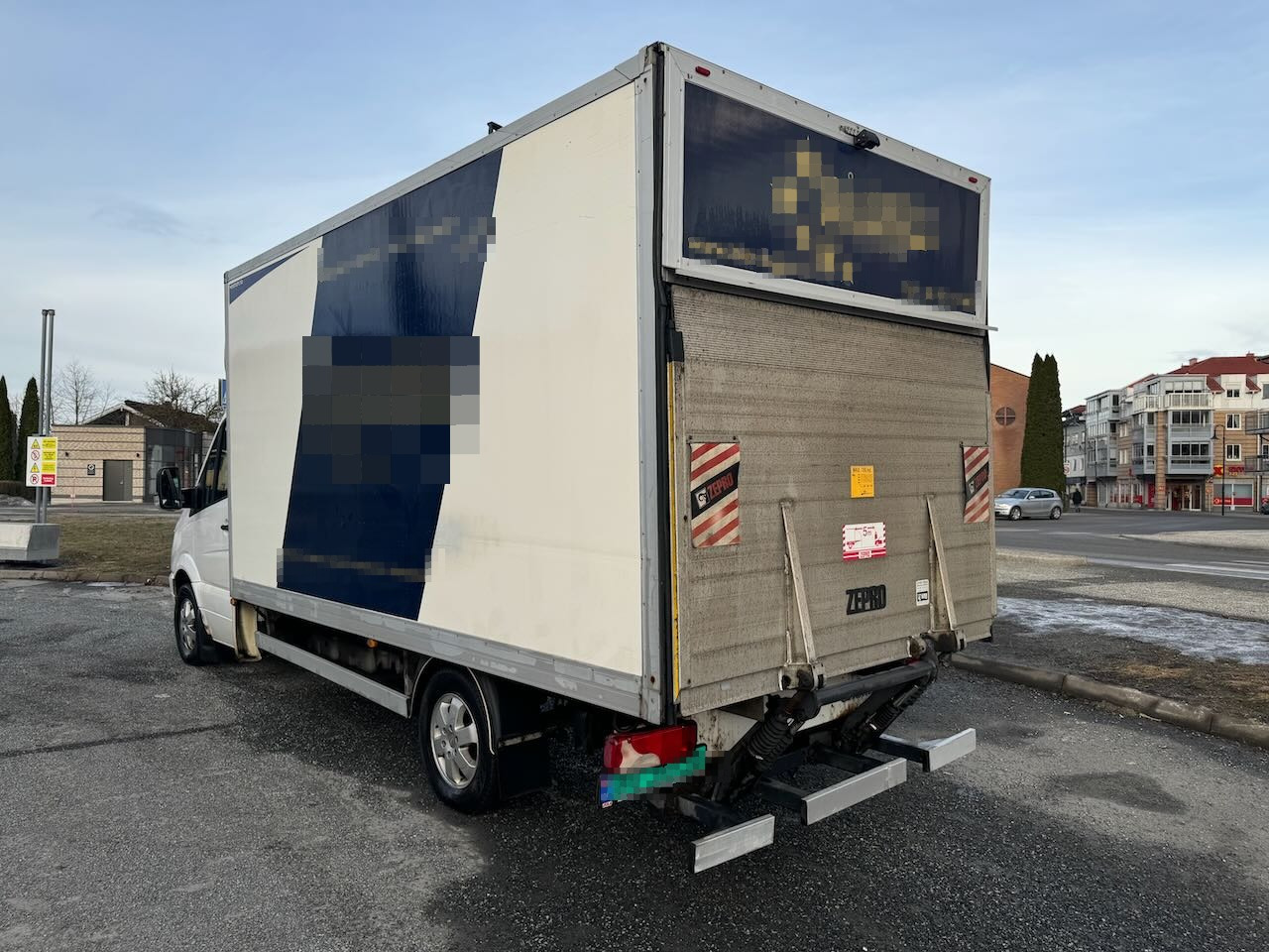 Mercedes Sprinter - Koffer LKW: das Bild 3 Mercedes Sprinter - Koffer LKW: das Bild 3