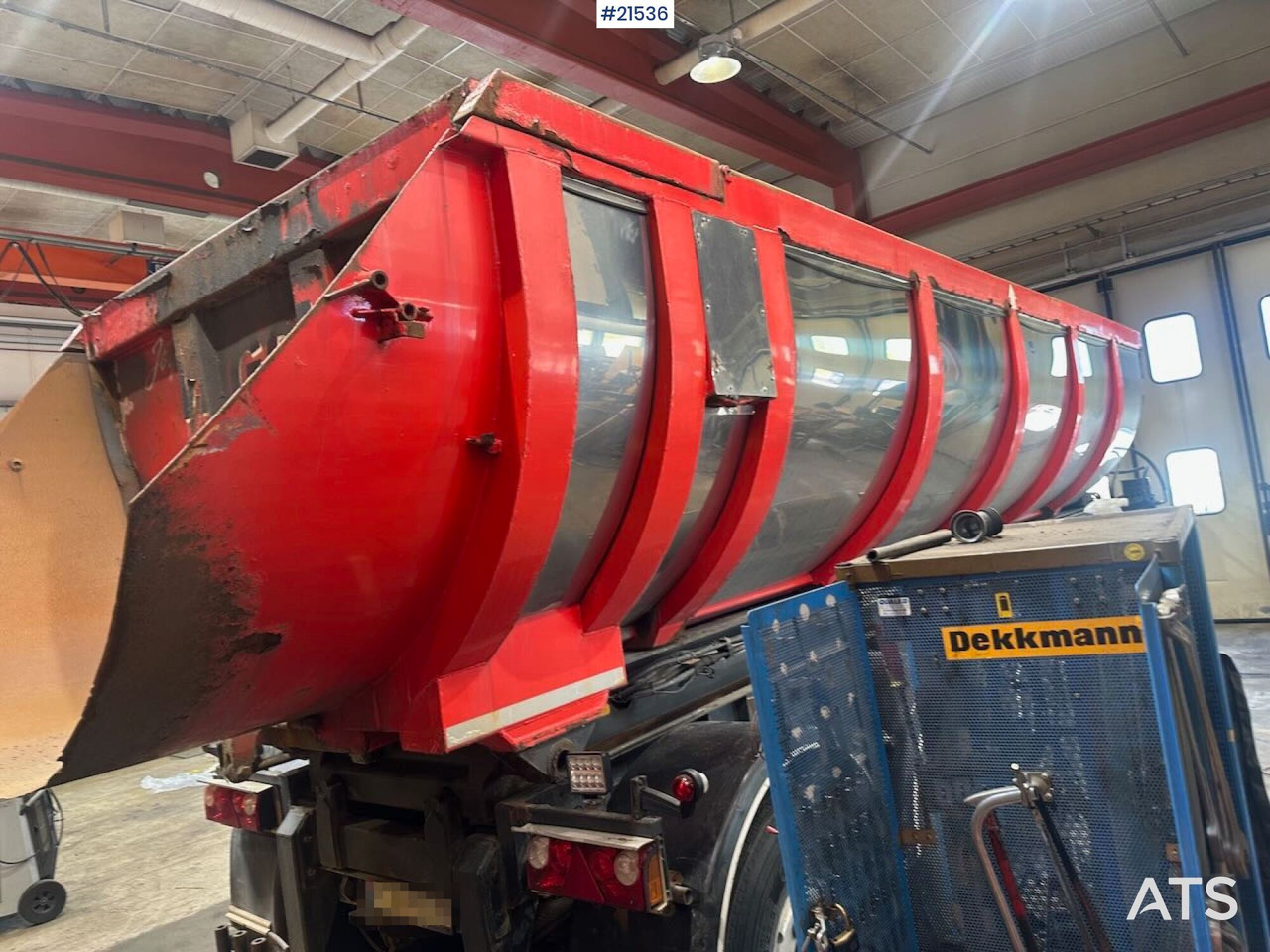 Nor-Slep SE-42 3 akslet tippsemi m/ kapellduk - Kipper Auflieger: das Bild 5 Nor-Slep SE-42 3 akslet tippsemi m/ kapellduk - Kipper Auflieger: das Bild 5